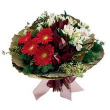  Ankara ma�aza �i�ek�ilik 14 �ubat sevgililer g�n� �i�ek ke�i�ren  gerbera ve mevsim demeti