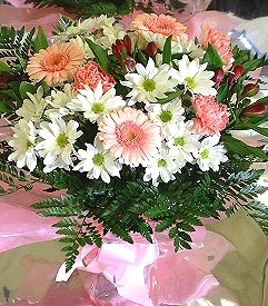  �ankaya �i�ek�ilik hediye �i�ek yolla  karma b�y�k ve g�sterisli mevsim demeti 