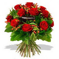 9 adet kirmizi g�l ve kir �i�ekleri  kavakl�dere �i�ek�ilik internetten �i�ek sat��� balgat