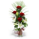  Ankara anatolia çiçekçilik çiçek gönderme sitemiz güvenlidir  4 adet kirmizi gül 1 dal kazablanka çiçegi