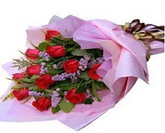 11 adet kirmizi güllerden görsel buket  Ankara anatolia çiçekçilik çiçek gönderme sitemiz güvenlidir 