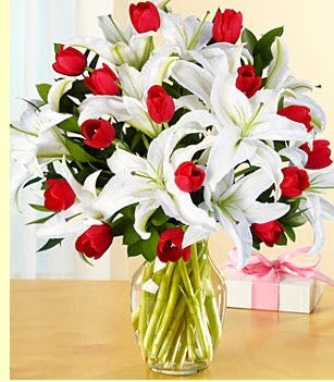  Ankara oran �i�ek�ilik �i�ek sipari�i sitesi ucuz �i�ekleri  3 kazablanka 10 k�rm�z� g�l vazosu