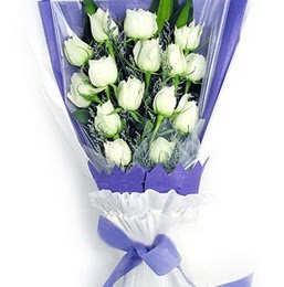  dikmen çiçekçilik çiçekçi mağazası online 11 adet beyaz gül buket modeli