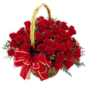  çankaya çiçekçilik hediye çiçek yolla  41 adet kırmızı gül sepeti aranjmanı