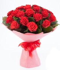 15 adet kırmızı gülden buket tanzimi  Ankara oran çiçekçilik çiçek siparişi sitesi ucuz çiçekleri 