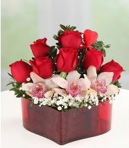 3 kandil orkide 5 kırmızı gül kalp mika  kavaklıdere çiçekçilik internetten çiçek satışı balgat