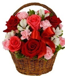  kavaklıdere çiçekçilik internetten çiçek satışı balgat sepette güller ve kır çiçekleri