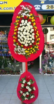  Ankara ma�aza �i�ek�ilik 14 �ubat sevgililer g�n� �i�ek ke�i�ren  �ift katl� d���n nikah �i�e�i  Ankara buket �i�ek�ilik uluslararas� �i�ek g�nderme ulus 