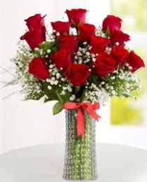 10 kırmızı gül cam vazo içerisinde  çankaya çiçekçilik hediye çiçek yolla 