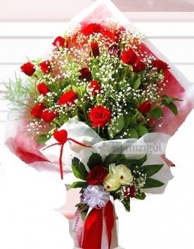 Kız isteme buketi çiçeği 41 güllü  Ankara çiçekçilik İnternetten çiçek siparişi   