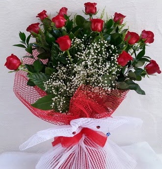 Kız isteme çiçeği buketi 13 adet kırmızı gül  Ankara çiçekçilik İnternetten çiçek siparişi  