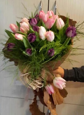 20 adet lale buketi �i�e�i  �ankaya �i�ek�ilik hediye �i�ek yolla 
