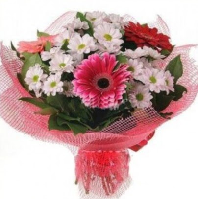 Gerbera ve kır çiçekleri buketi  Ankara eryaman çiçekçilik internetten çiçek siparişi dikmen 
